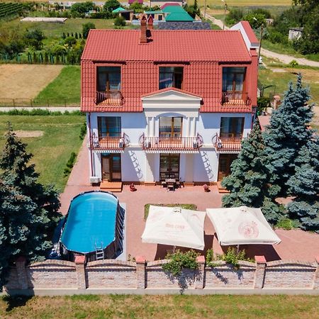 Dom Fedorovyh Hotel Sergeyevka Exterior foto